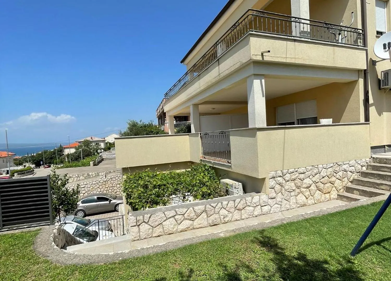 Apartament Mirela 2 Novi Vinodolski